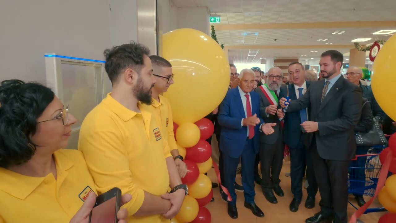 Inaugurazione del supermercato Market Ingross di Castelvetrano